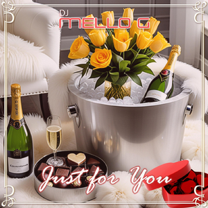 Midnight Whispers (feat. Neo Soulstress & DJ Dice 1)