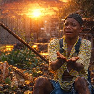 Nhamo Ndakayiwona
