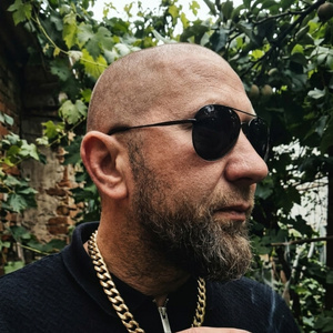 заспокойся та лягай спати