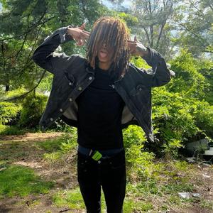 wallo (feat. Squillo)