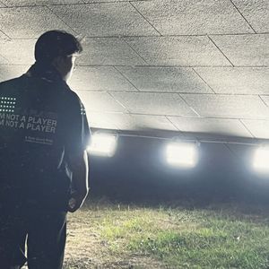 谁又来在乎我呢