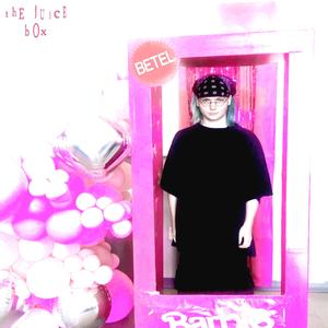 I AM SO HAPPY RIGHT NOW