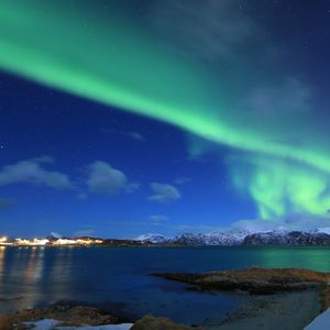 钢琴白噪音开启的静谧梦乡