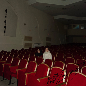 давай поцелуемся