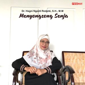 Menyongsong Senja