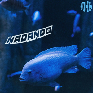 Nadando