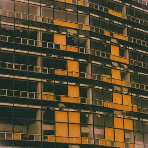 Dégage! (You are not authorised to use this floor)