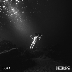 낮고 조용한 곳에서