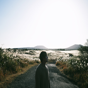 웃을게 Instrumental