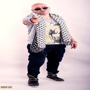 Pasarela (feat. Gammy)