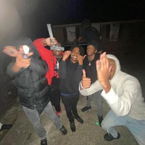 YunginFreestyle (feat. KeaPfk, Fivebabykyng & Soekidd)