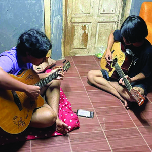 แล้ววันหนึ่งเธอกับฉันก็ต้องจากกันในวันที่ฤดูหนาวเปลี่ยนไป