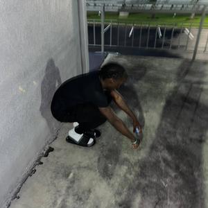 DURING ALL DIS WREKK