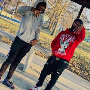 bounce out (feat. PBG Blitz)