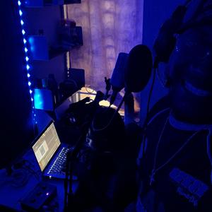 Mixer Nyombe (feat. Nava)