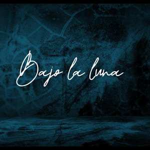 Bajo la luna