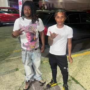 FLOSSIN (feat. Baby Shiesty)