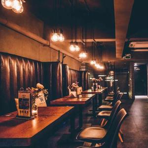 “去老酒馆喝一杯威士忌吧”（JAZZ TYPE BEAT)