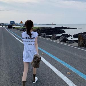 烦恼抛开去海边