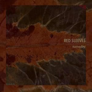 red sleeves