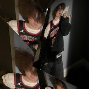 Ti (feat. oakyahqué)