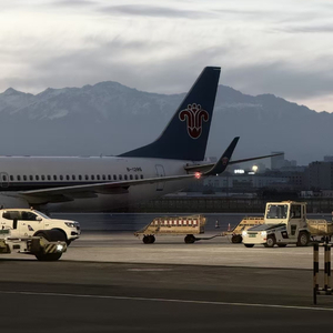 《身如蝼蚁当有鸿鹄之志》