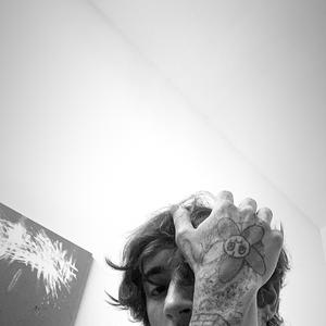 heart of darkness (feat. Aweyk)