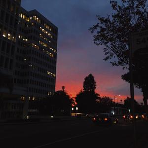 【SOLD】scared without u