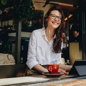 Espresso Pours in Rhythm