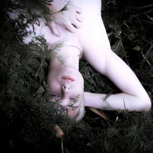 выкидывай хлам в окно