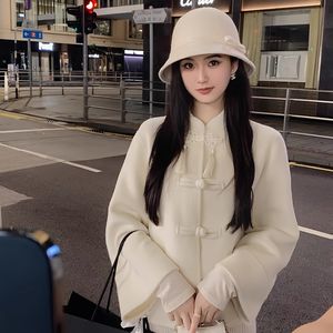 爱在晨曦微光中