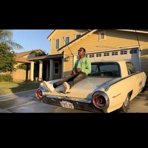 Whip (feat. 19babycloud)