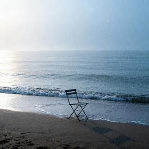 潮声裹雨