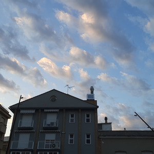 Unconquered happiness (Instrumental Version)