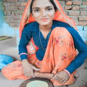 मैडम आती दिख बारिश बना ले क्यूं टेम सु रोटी