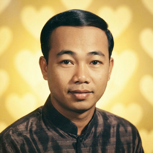 ថ្ងៃស្អែកបែកគ្នា