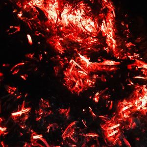 星火不灭（致中国青年）