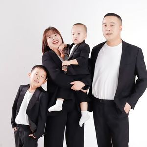 爷爷的摇椅-黄映来