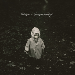 Naura alla ukkosen, etsi polku metsään