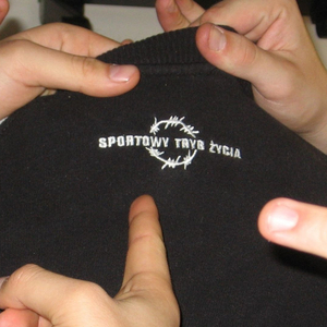 TRAPOWY DOM (feat. EzG)