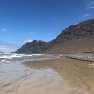 Famara