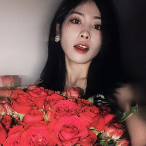 以爱为名居无所