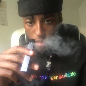 Out Da Hud (feat. xtcusers)