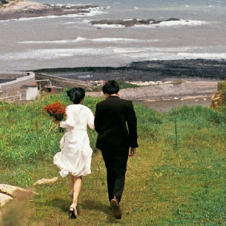 轻踏海浪|与你漫步橘色晚霞，度过整个夏