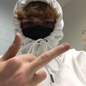 Empty (feat. 333ilovemoses)