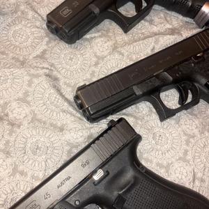 Runnin It Up (feat. JayMoney)