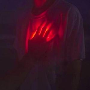 glittering in the Sunny Day