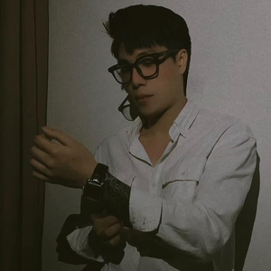 Why Don't You Try Dating Me ?