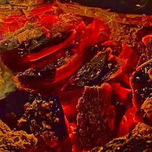 Hating (feat. Valious)