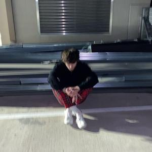 motorola (feat. keneki)